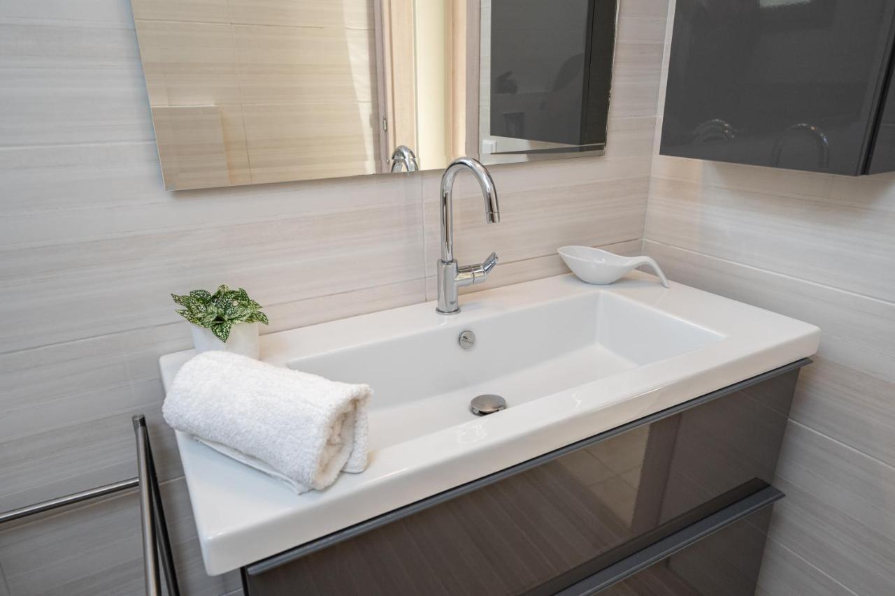 Lourdas Bay View Simotáta Extérieur photo